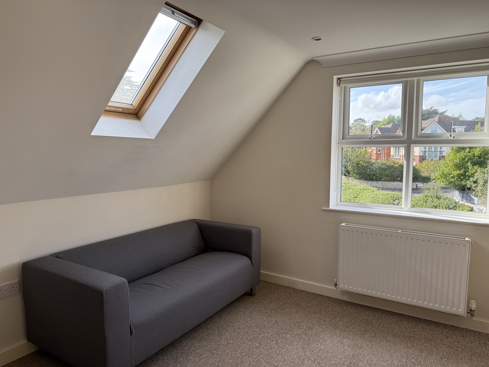 Living area, Flat 9 Conel Court
