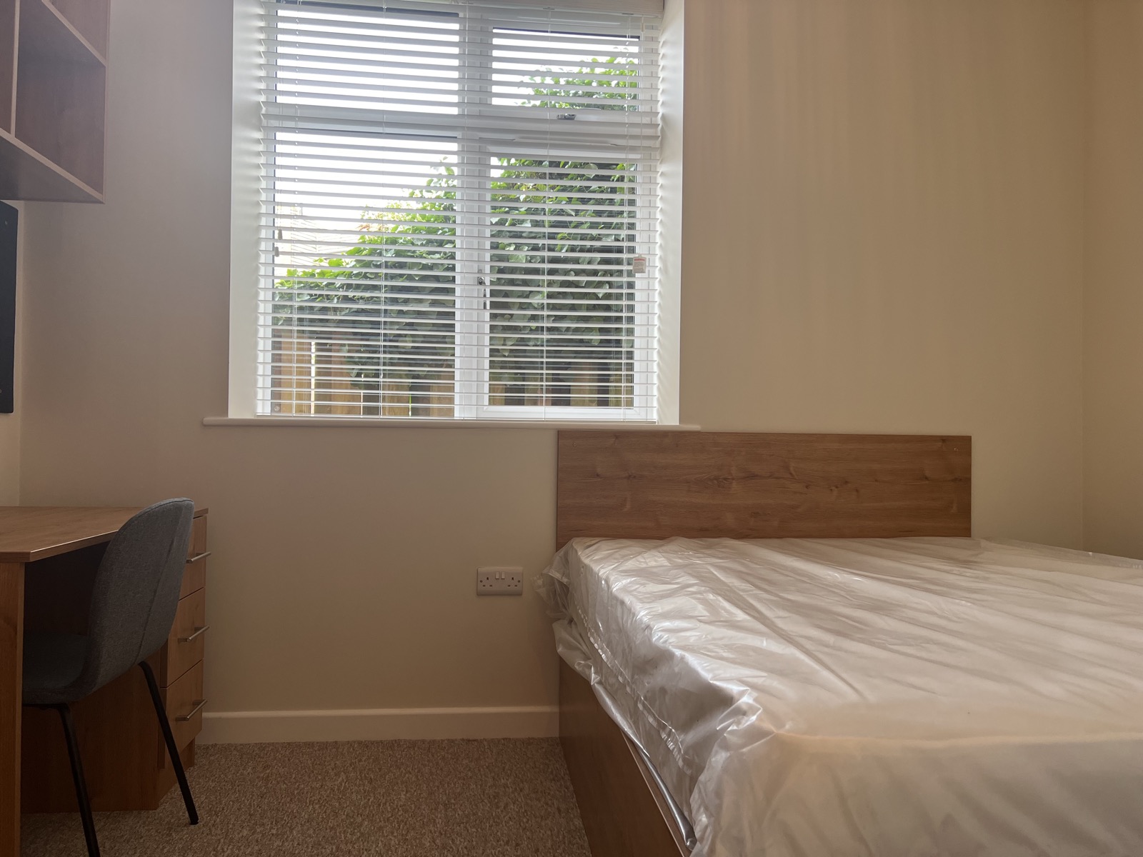 Bedroom one, Flat 10 Richmond Court
