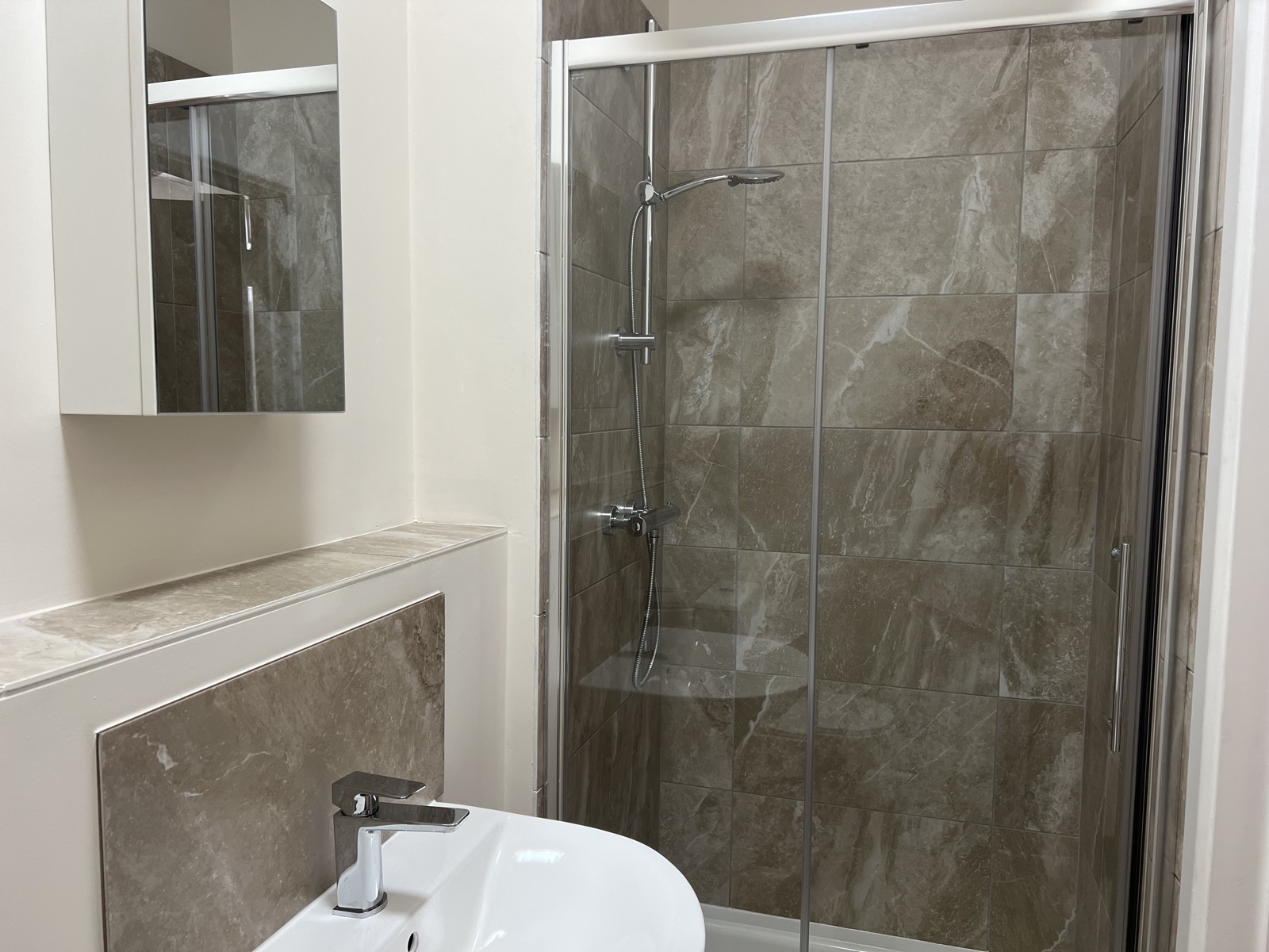 Shower room, Flat 10 Richmond Court