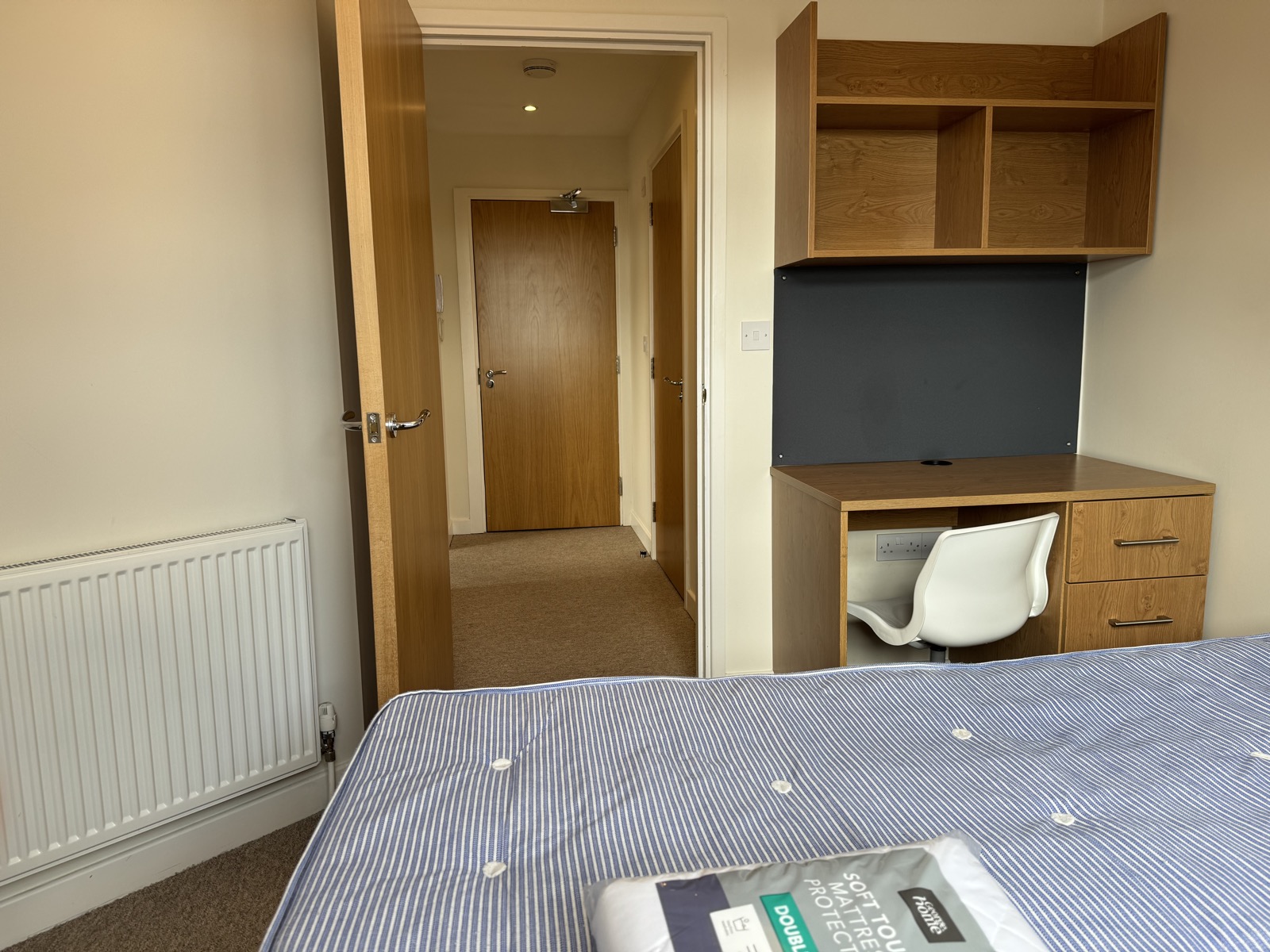 Double bedroom, Flat 8 Richmond Court