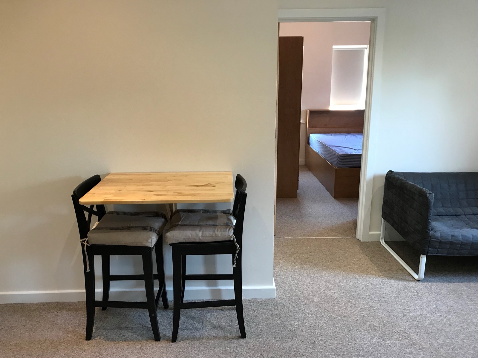 Living area, Flat 9 Richmond Court
